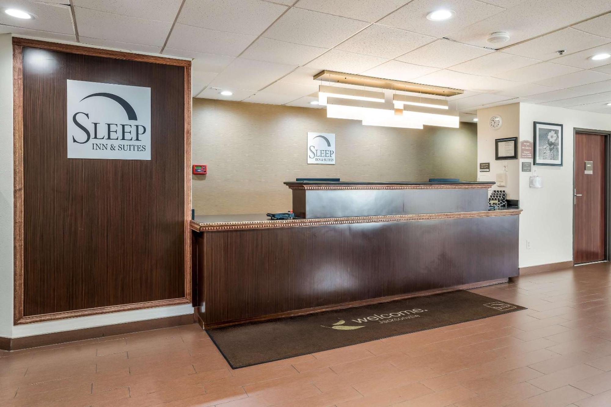 Sleep Inn & Suites Jacksonville Near Camp Lejeune Exterior foto